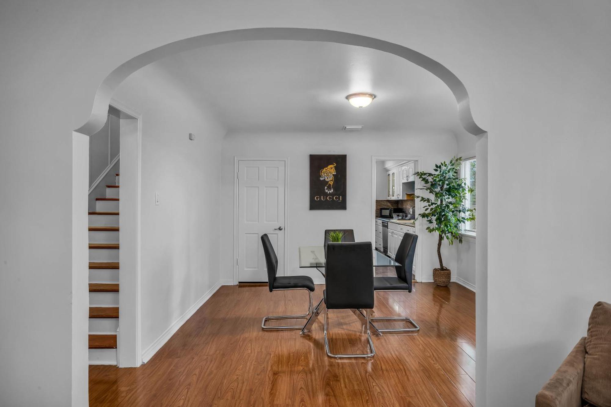 Modern Large 2 Level 2-bedroom 2-bathroom By West Hollywood * Los Ángeles